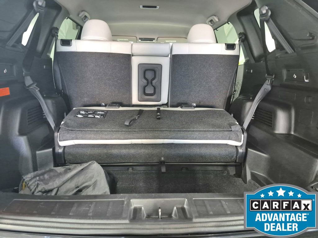 Used 2024 Mitsubishi Outlander SEL AWD/4WD image 36