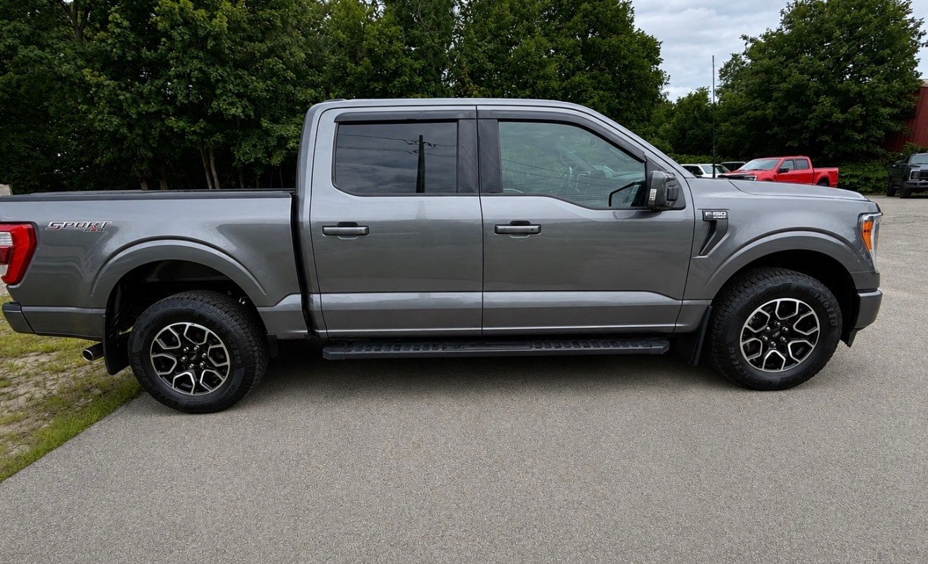 Used 2022 Ford F150 Lariat AWD/4WD image 4