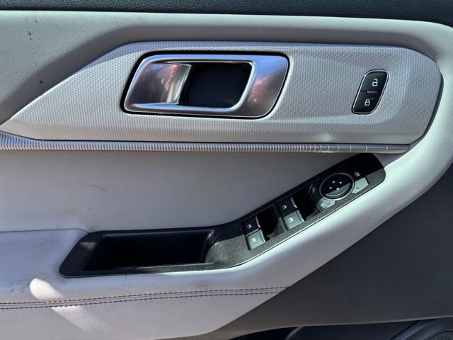 New 2026 Ford Explorer Active image 10