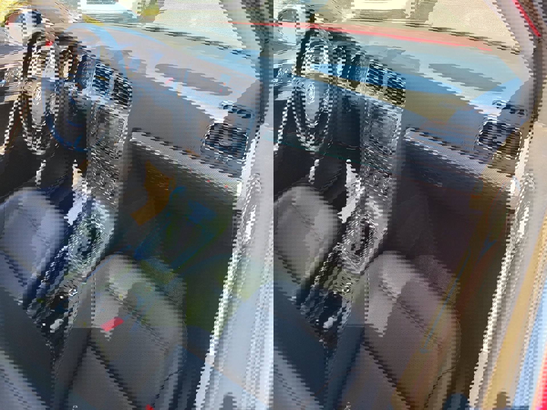 Used 2017 Volkswagen Golf Alltrack SE AWD/4WD image 13