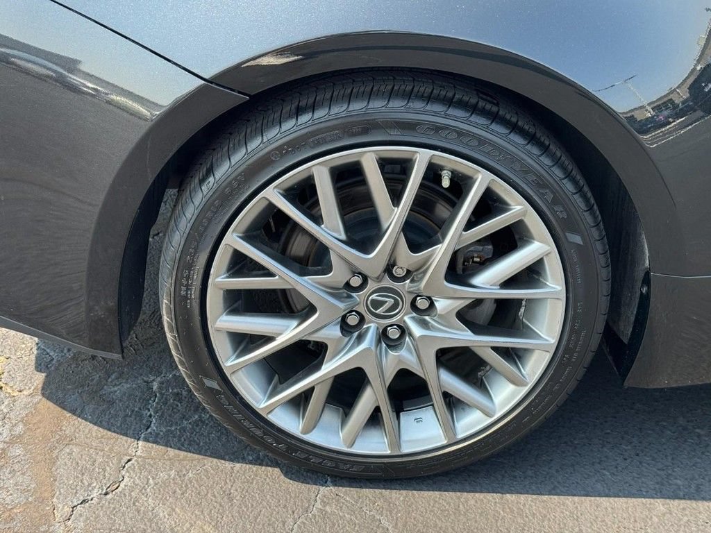 Used 2020 Lexus RC 300 AWD w/ Premium Package image 9