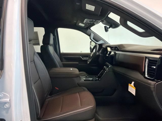 New 2026 GMC Sierra 3500 Denali w/ Technology Package AWD/4WD image 25