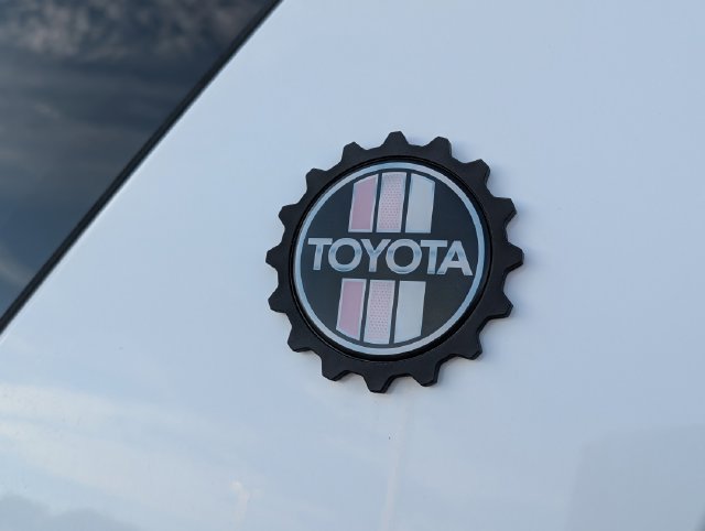 Used 2020 Toyota 4Runner Venture AWD/4WD image 18