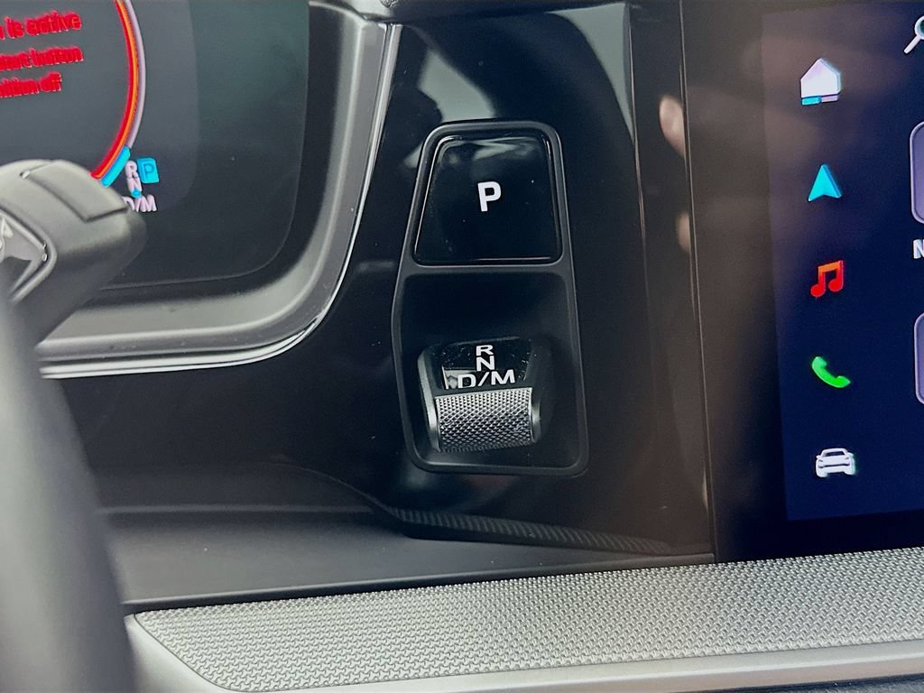 Certified 2024 Porsche Cayenne AWD/4WD image 19