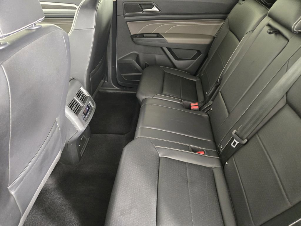 Used 2021 Volkswagen Atlas SE FWD image 33