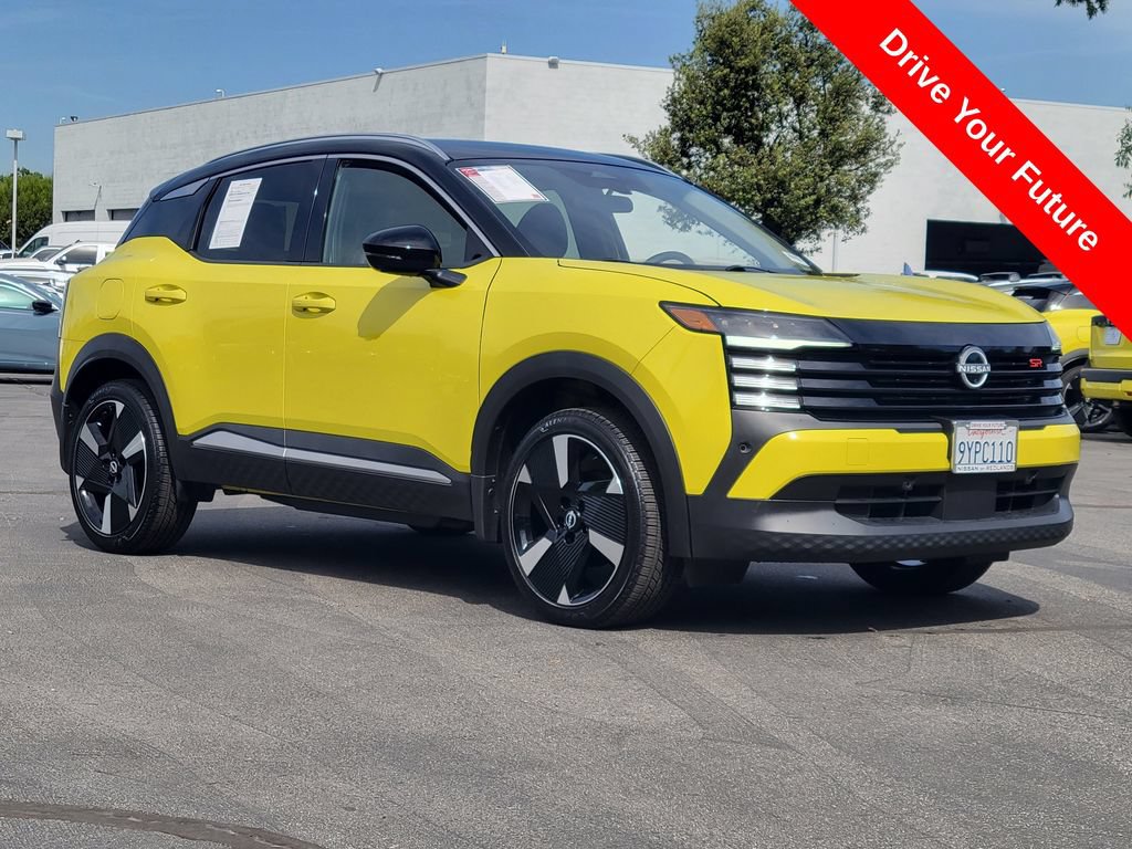 Used 2025 Nissan Kicks SR AWD/4WD image 36