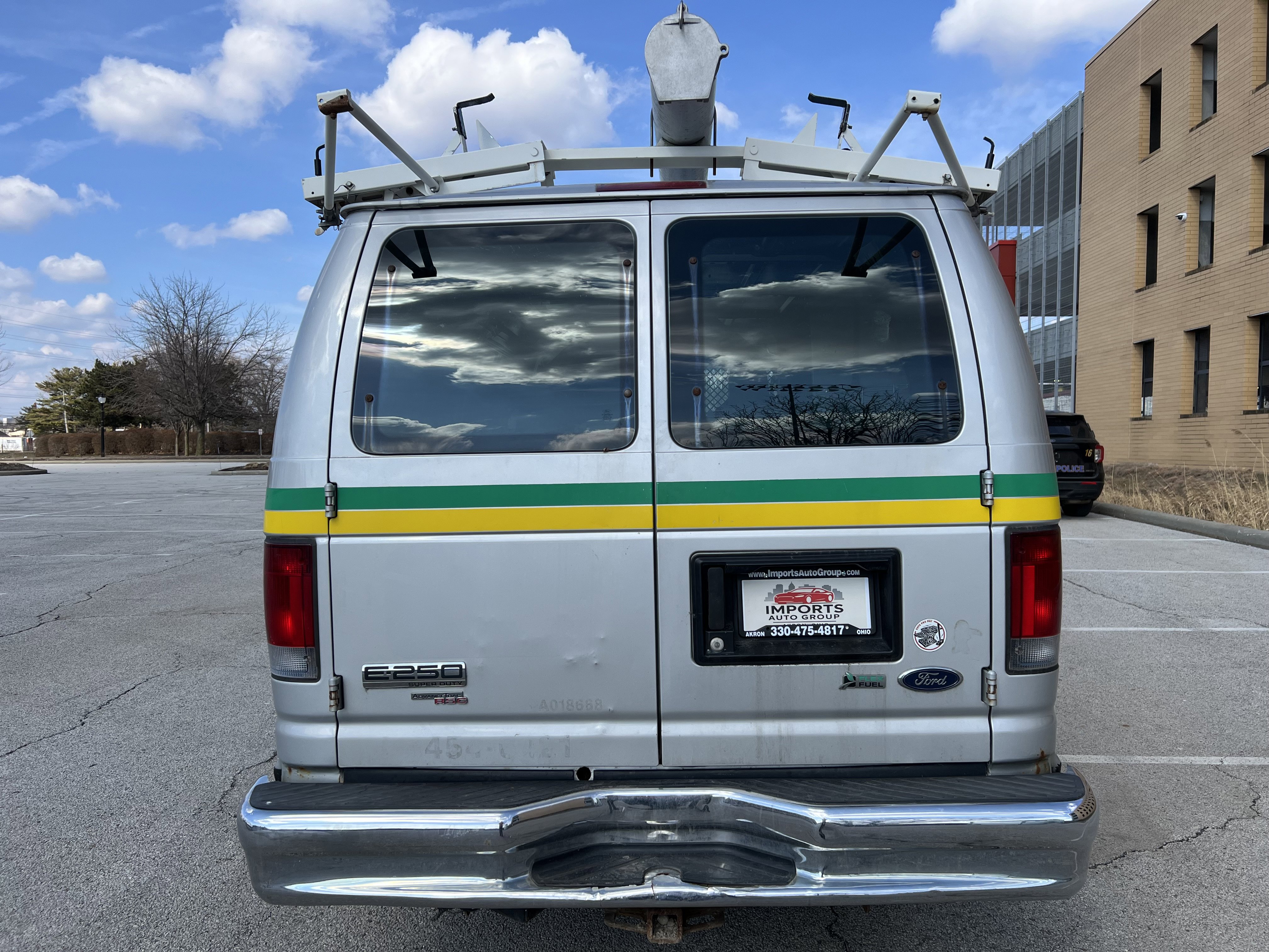 Used 2011 Ford E-250 and Econoline 250 Extended w/ Commercial Cargo Van Pkg image 6