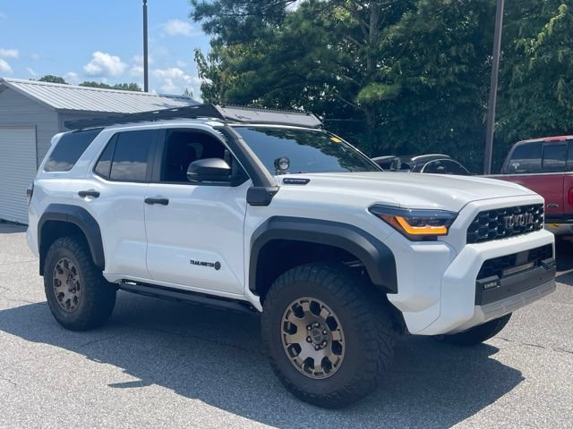 Used 2025 Toyota 4Runner Trailhunter AWD/4WD image 3