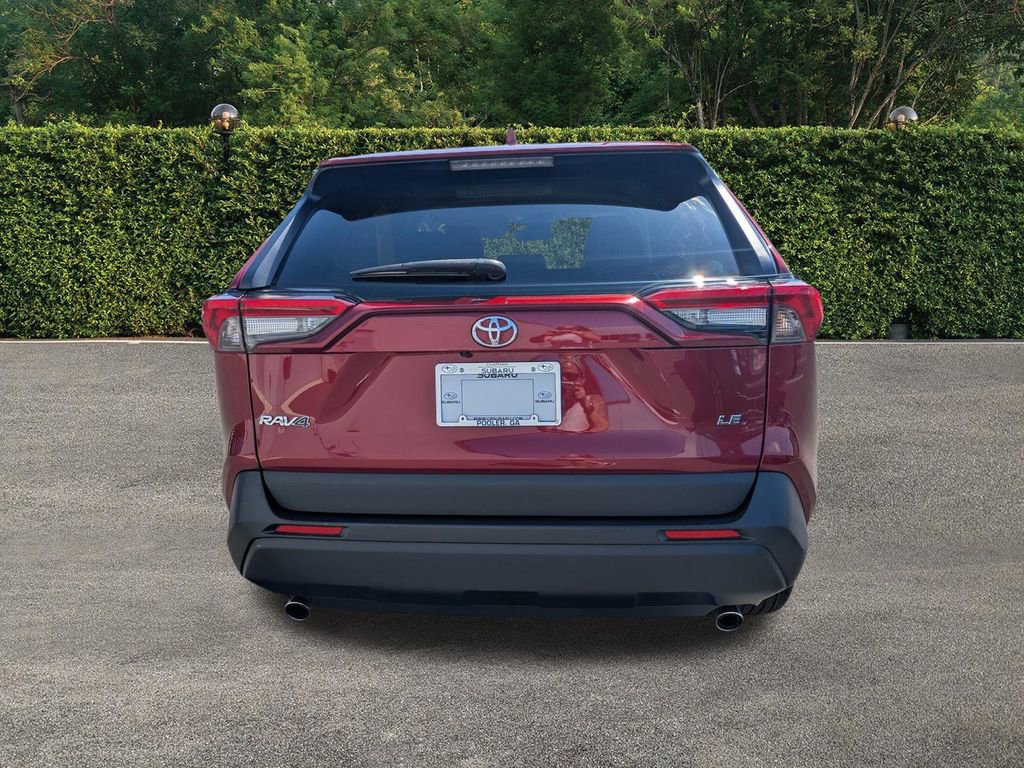 Used 2022 Toyota RAV4 LE FWD image 5