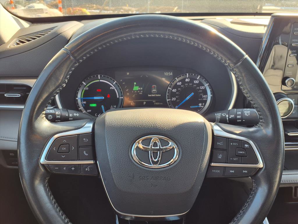 Certified 2021 Toyota Highlander XLE image 21