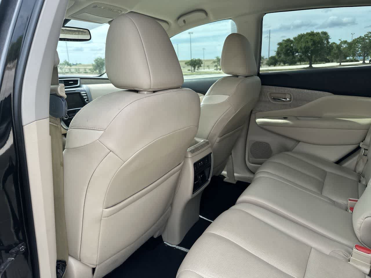 Used 2019 Nissan Murano SL FWD image 19