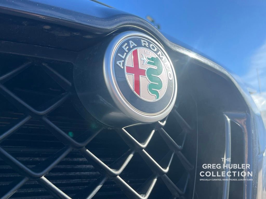 Used 2020 Alfa Romeo Stelvio Quadrifoglio image 41