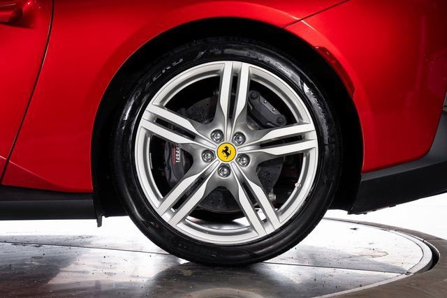 Certified 2019 Ferrari Portofino image 19