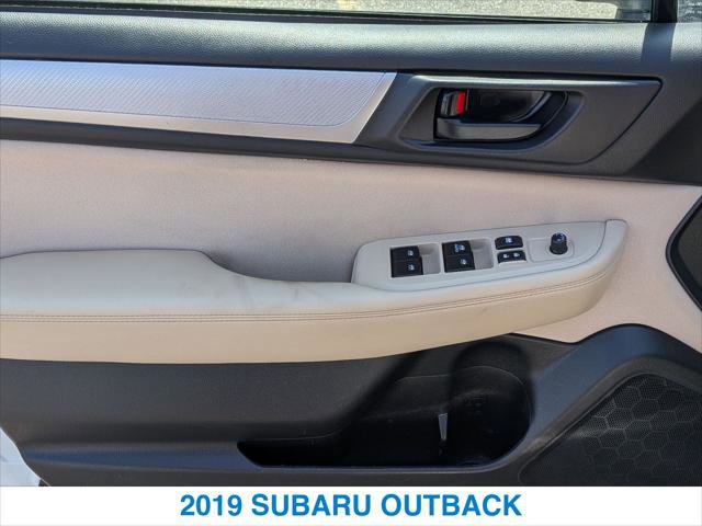 Used 2019 Subaru Outback 2.5i AWD/4WD image 12