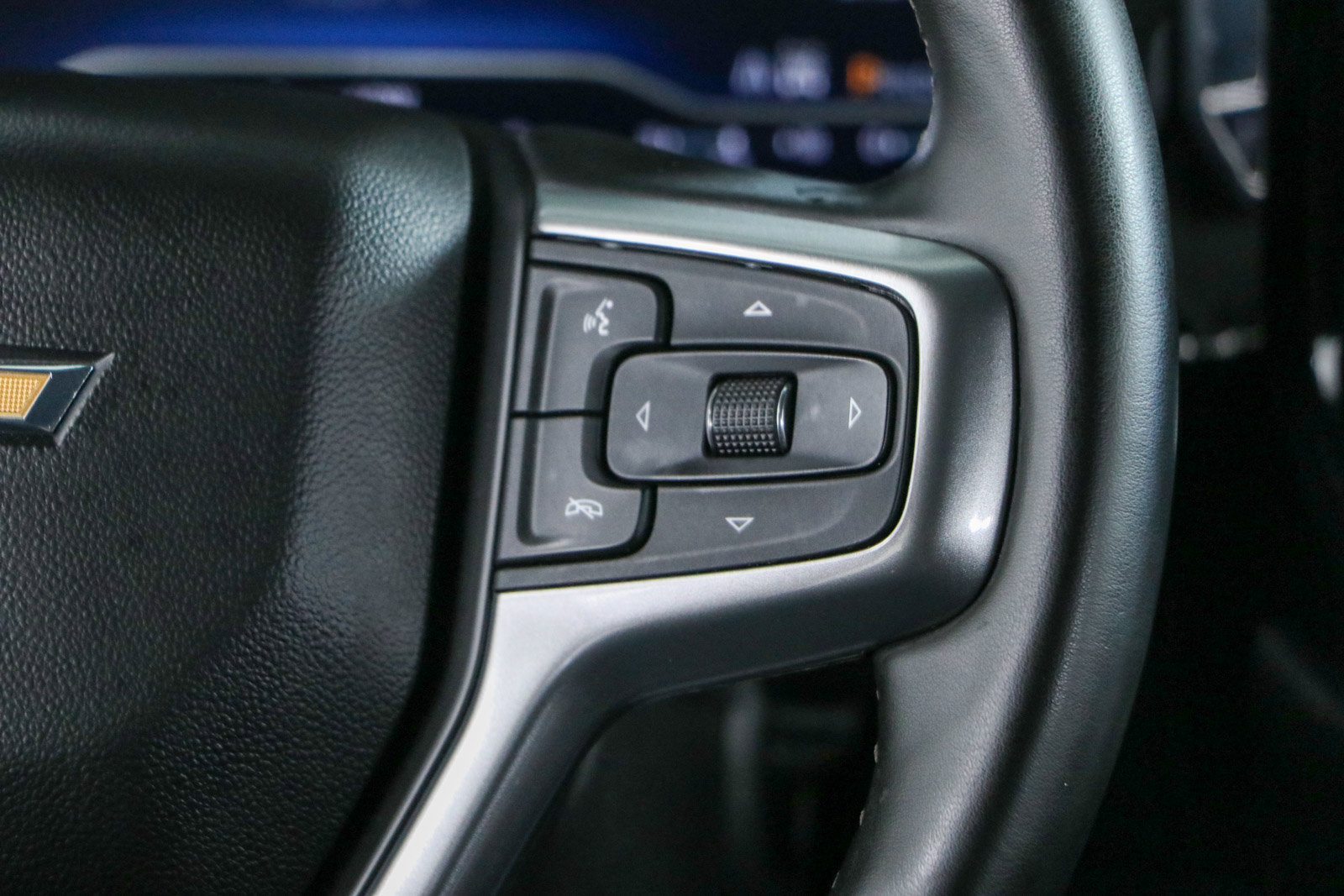 Used 2024 Chevrolet Silverado 2500 LT w/ Convenience Package AWD/4WD image 15