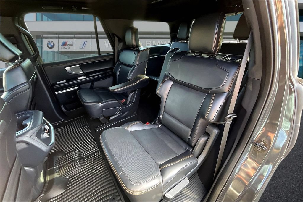 Used 2025 Ford Expedition Tremor AWD/4WD image 22