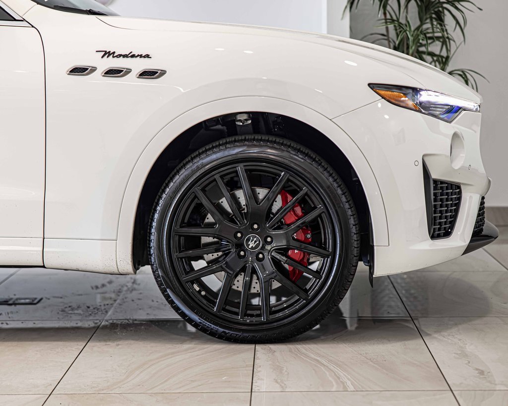 Used 2024 Maserati Levante Modena Ultima image 10