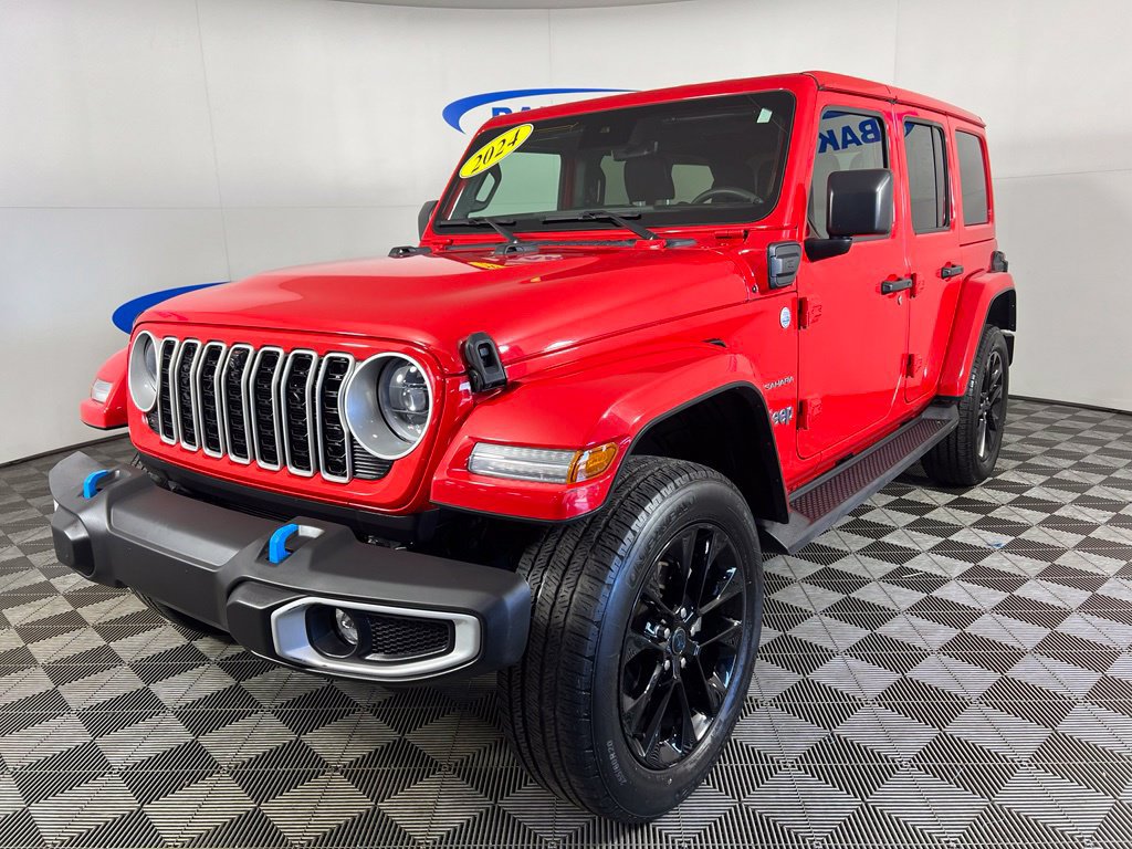 Used 2024 Jeep Wrangler Unlimited Sahara w/ Technology Group
