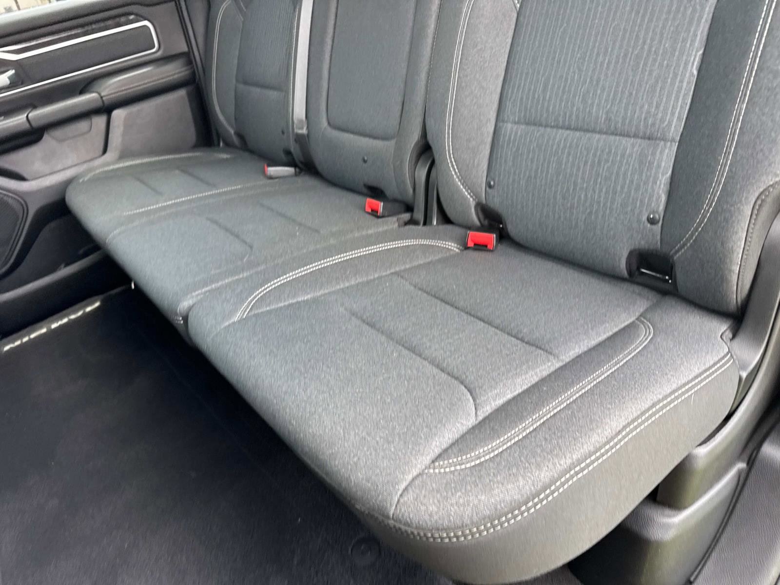 Used 2019 RAM 1500 Big Horn AWD/4WD image 13