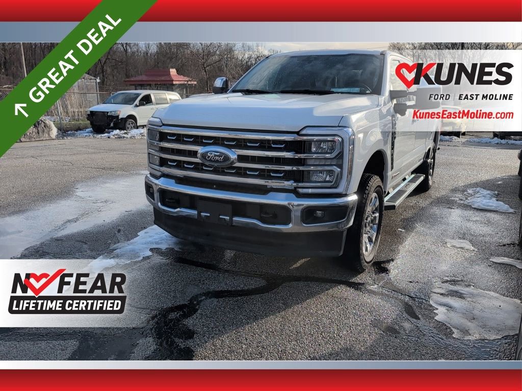 Used 2025 Ford F350 Lariat image 1
