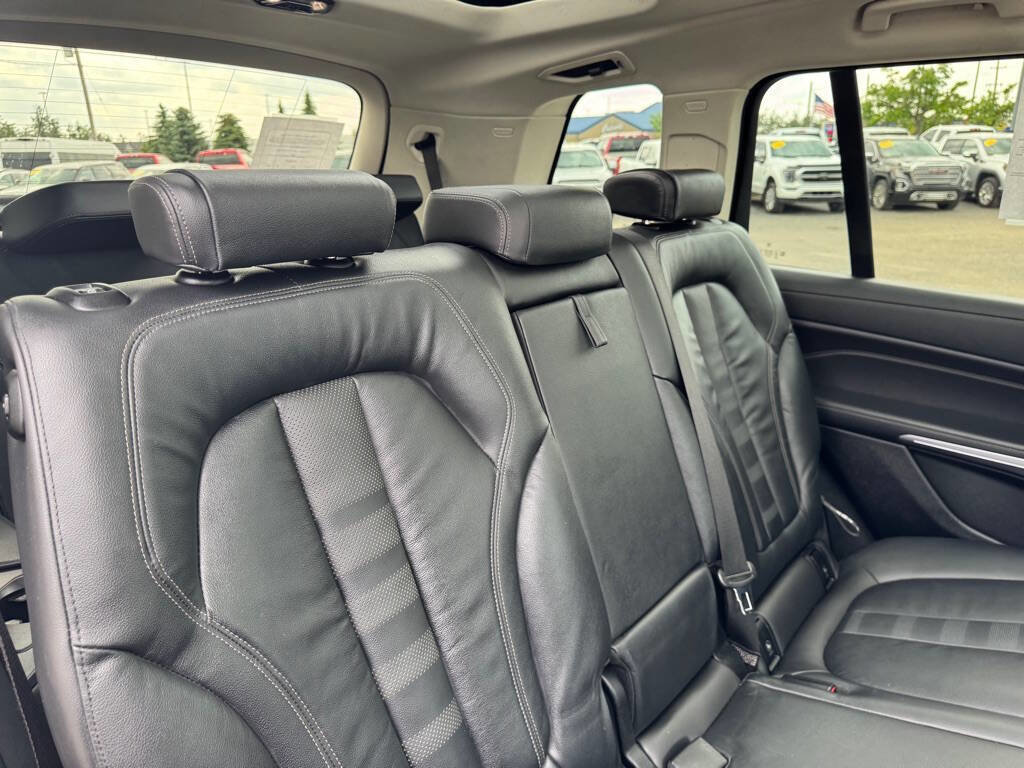 Used 2020 BMW X7 xDrive40i w/ Cold Weather Package image 55