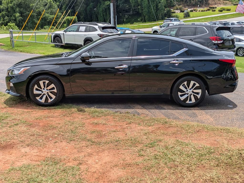 Used 2020 Nissan Altima 2.5 S FWD image 3
