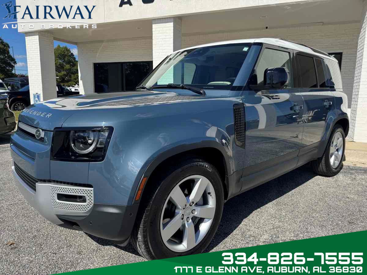 Used 2023 Land Rover Defender 110 SE image 2