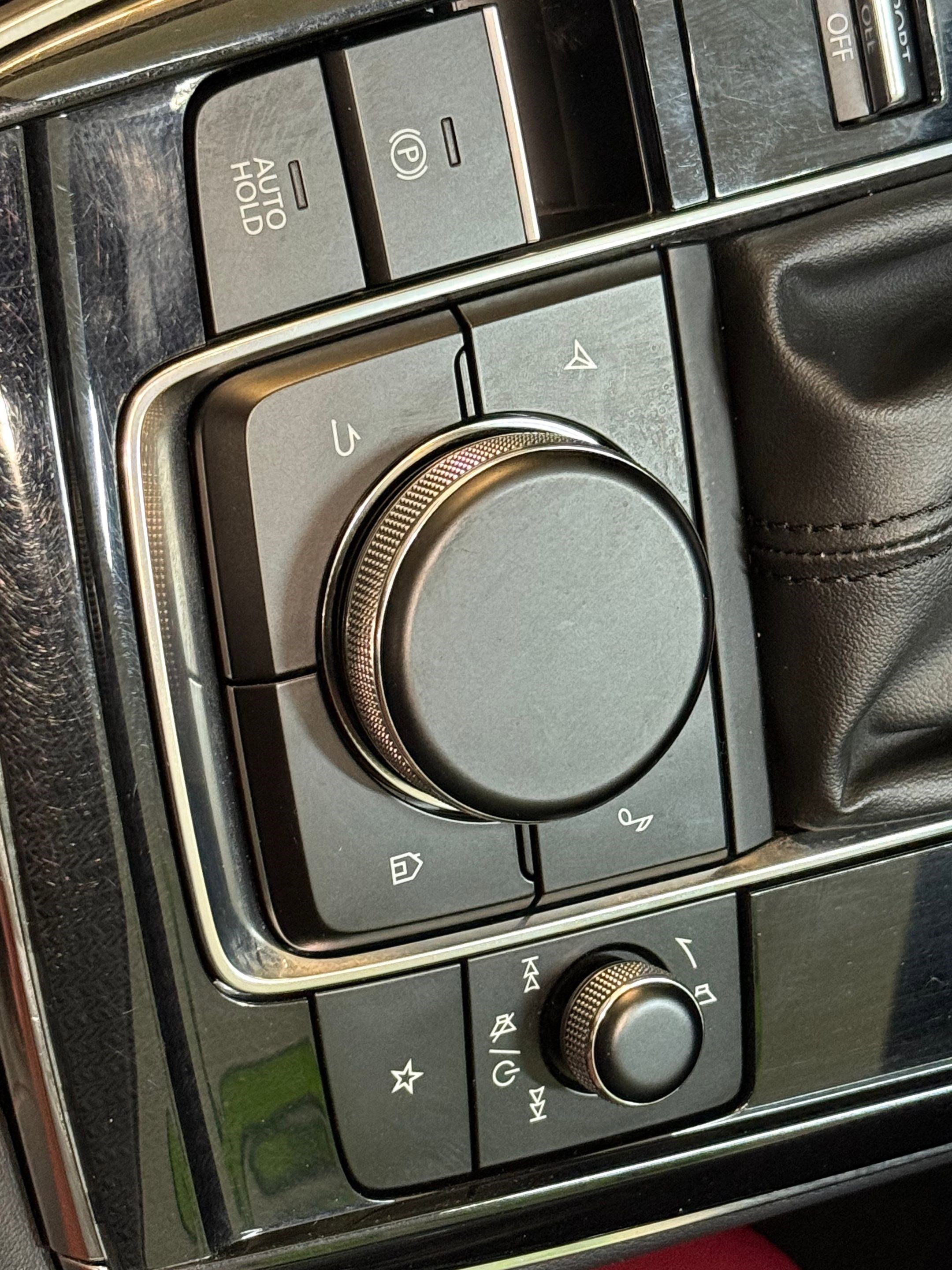 Used 2022 MAZDA CX-30 AWD 2.5 S w/ Preferred Package image 32