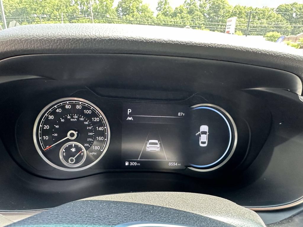 Used 2023 Genesis G70 2.0T w/ Sport Prestige Package AWD/4WD image 27