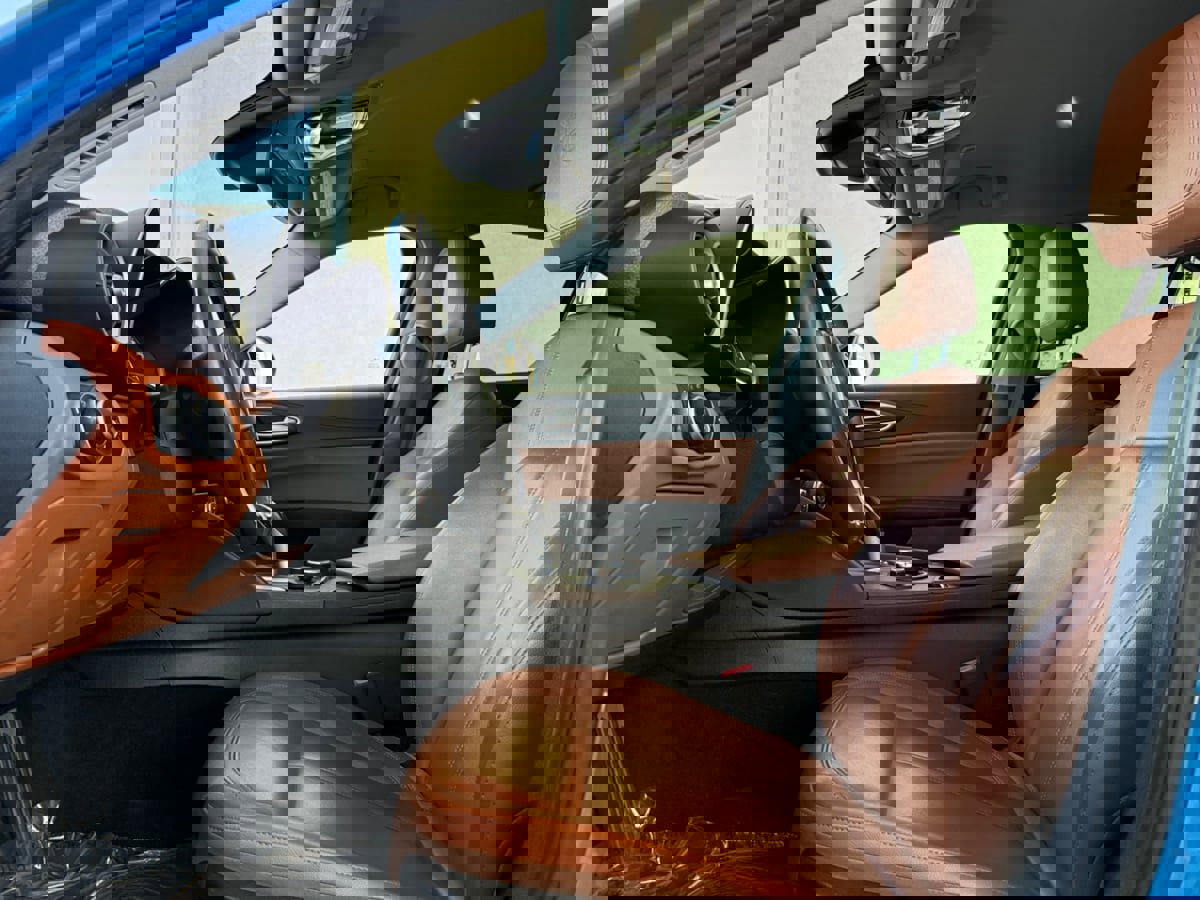 Used 2019 Alfa Romeo Giulia Ti w/ Nero Edizione image 14