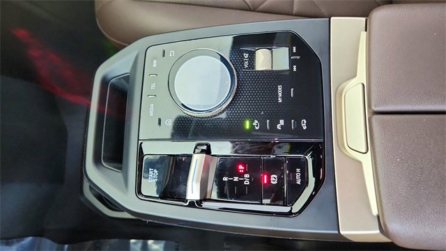 Used 2022 BMW iX xDrive50 w/ Premium Package image 49