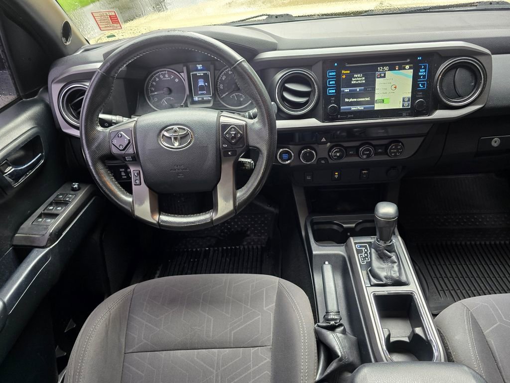 Used 2017 Toyota Tacoma TRD Off-Road AWD/4WD image 16
