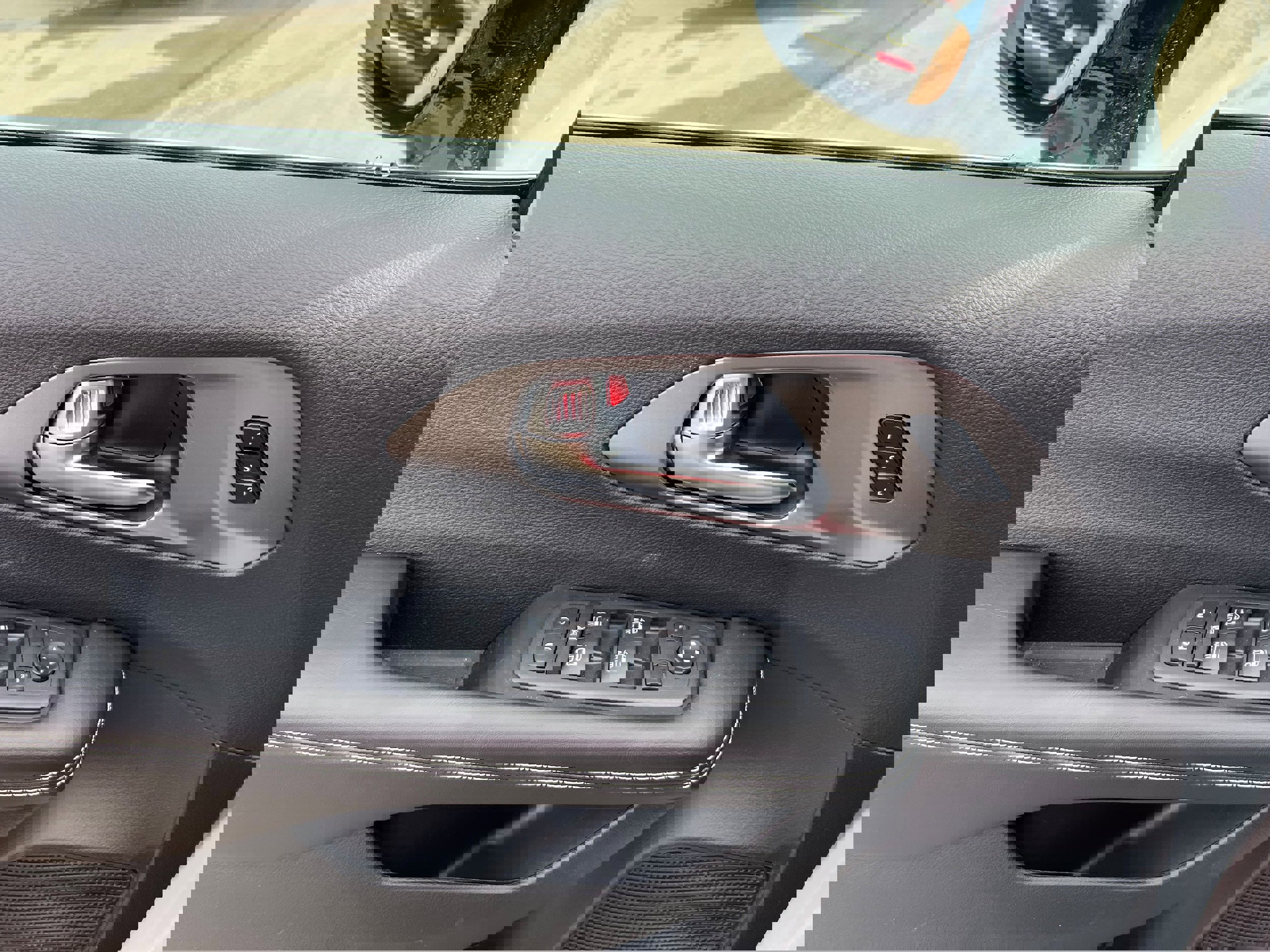 New 2026 Chrysler Pacifica Select image 11