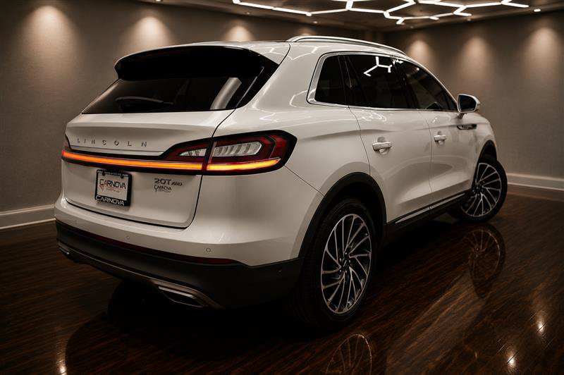 Used 2019 Lincoln Nautilus Reserve AWD/4WD image 7