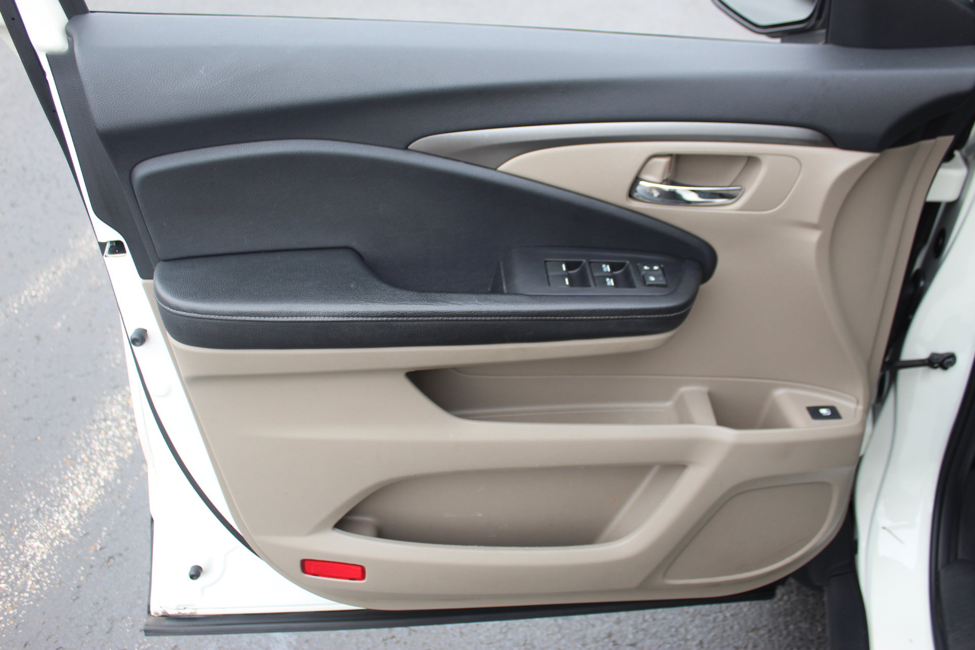 Used 2018 Honda Ridgeline RTL-T image 12