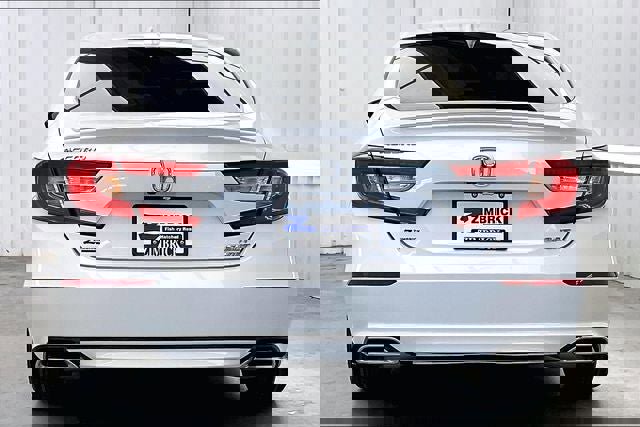 Used 2020 Honda Accord Sport image 4