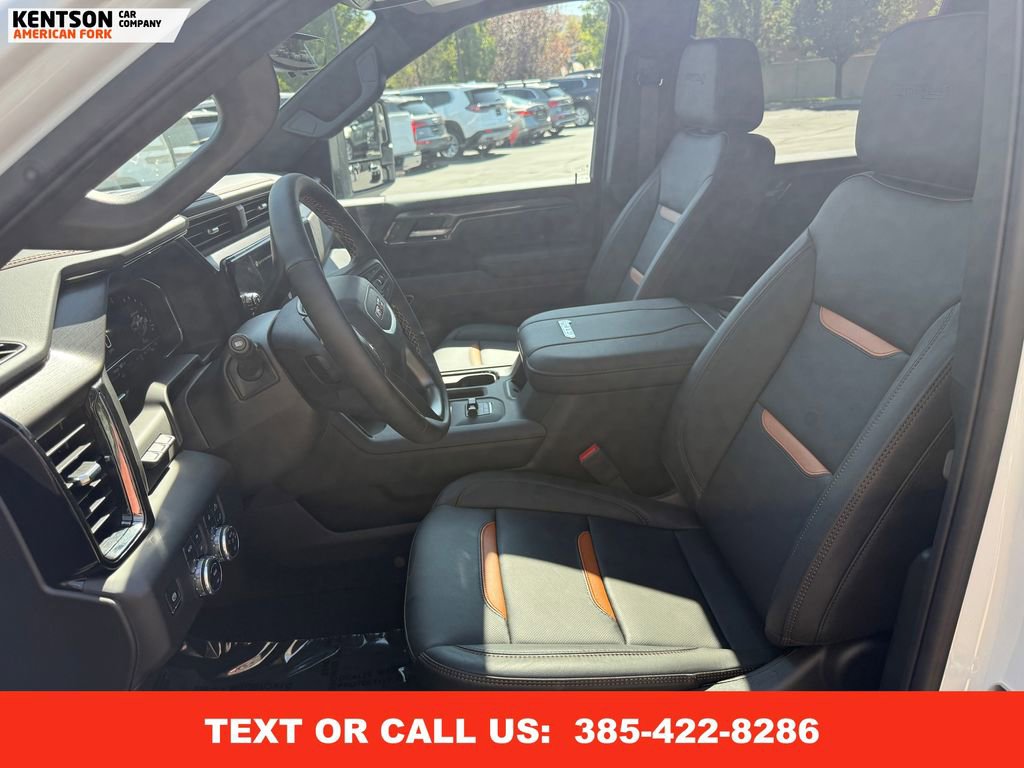 Used 2025 GMC Sierra 2500 AT4 image 35