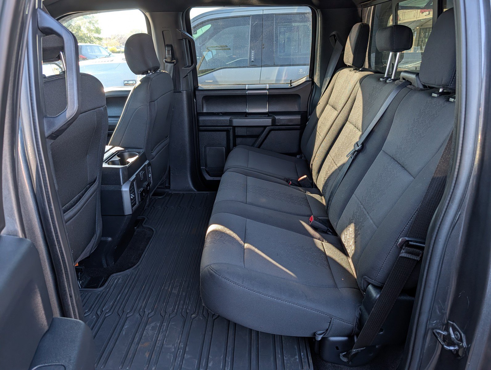 Used 2020 Ford F150 XLT w/ Equipment Group 302A Luxury AWD/4WD image 16