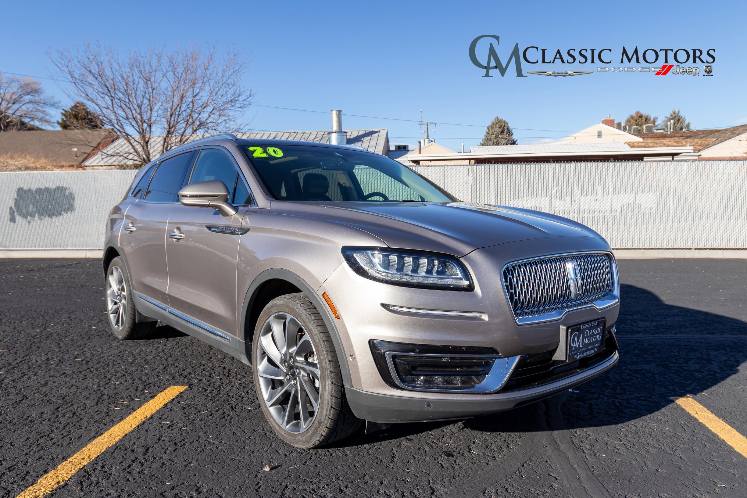 Used 2020 Lincoln Nautilus Reserve w/ Equipment Group 202A image 1