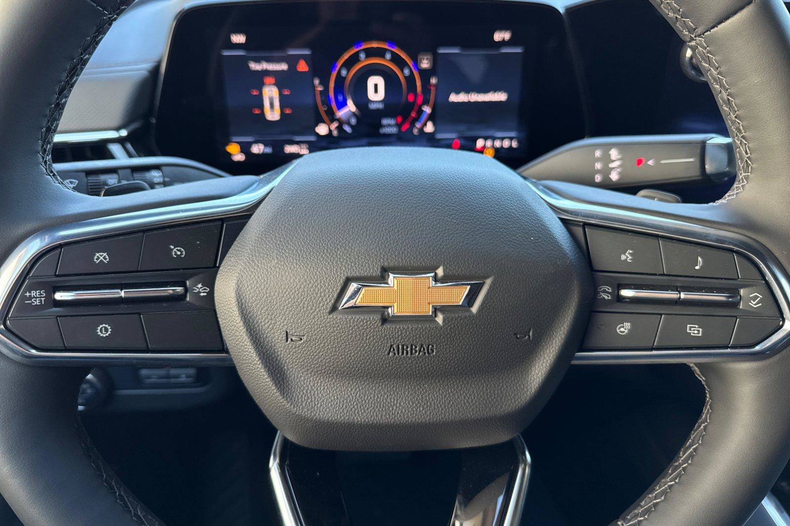 New 2025 Chevrolet Suburban High Country image 32