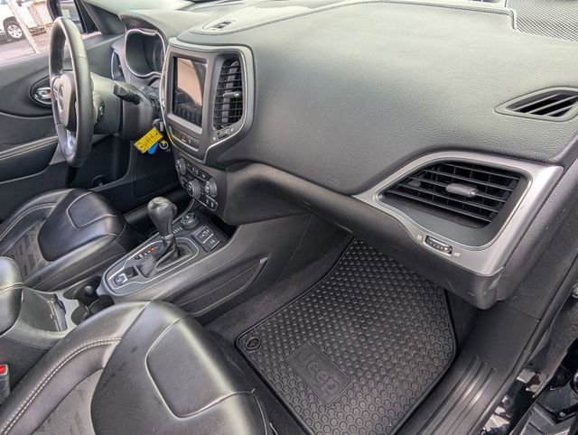 Used 2022 Jeep Cherokee Latitude image 19