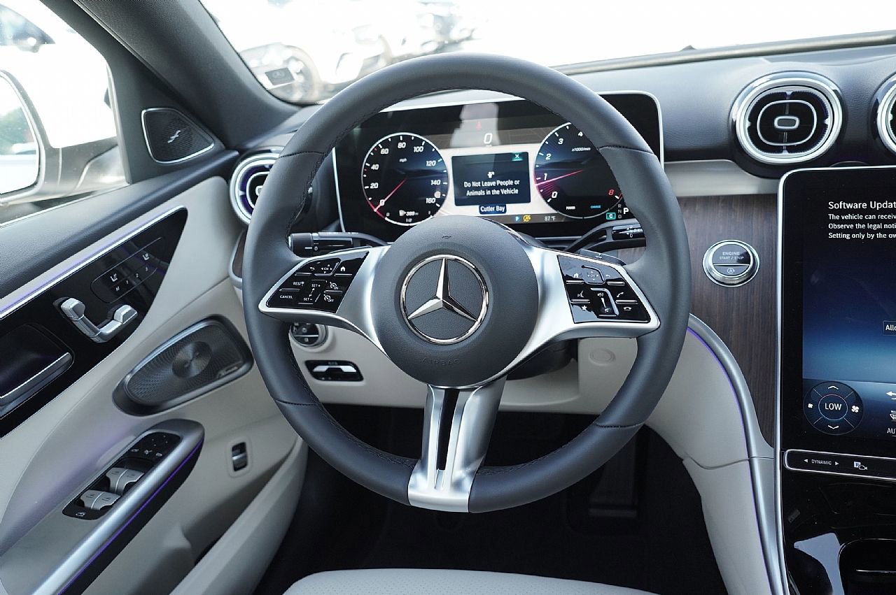 New 2025 Mercedes-Benz C 300 Sedan image 17