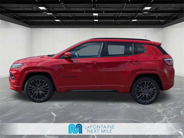 Used 2023 Jeep Compass Limited image 2