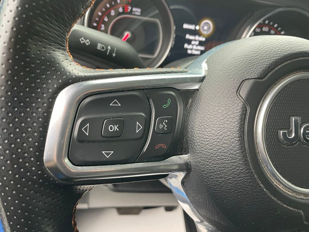 Used 2022 Jeep Gladiator Mojave w/ Cold Weather Group image 29