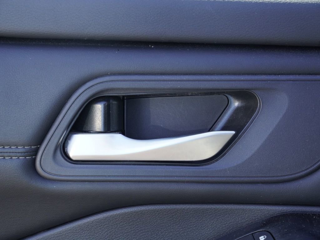 Certified 2024 Nissan Rogue SV w/ SV Premium Package FWD image 8
