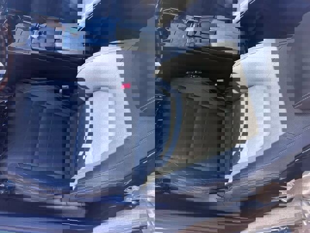 Used 2014 Mercedes-Benz E 350 4MATIC Coupe image 9