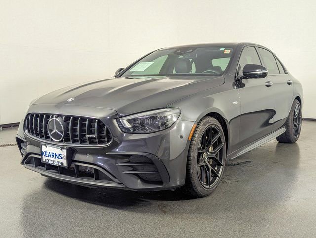 Used 2022 Mercedes-Benz E 53 AMG 4MATIC Sedan image 4