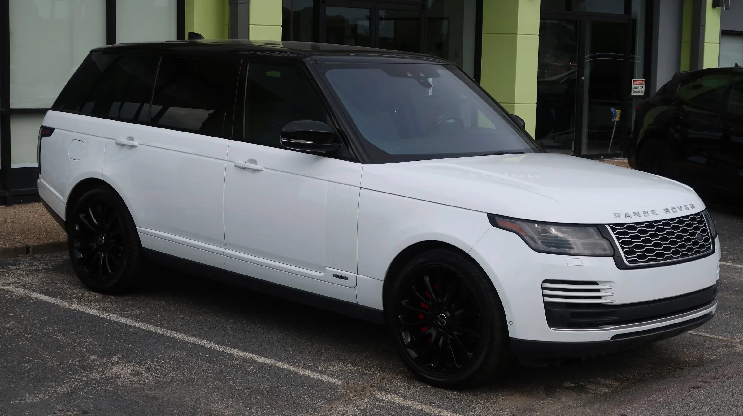 Used 2018 Land Rover Range Rover Long Wheelbase Supercharged AWD/4WD image 5