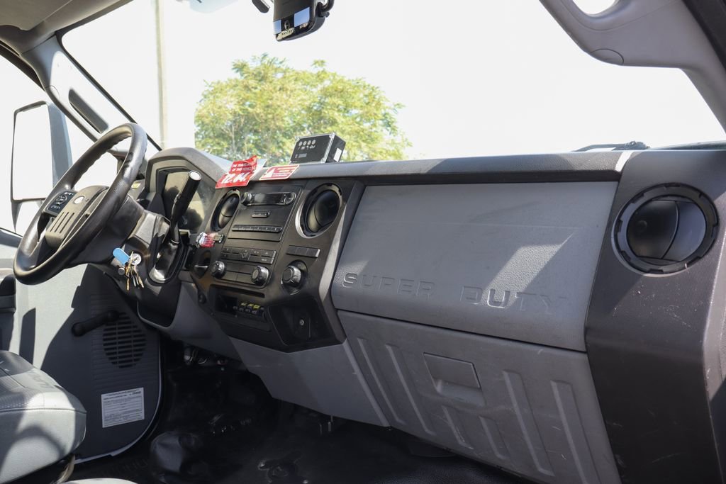 Used 2019 Ford F650 2WD Regular Cab Super Duty image 26
