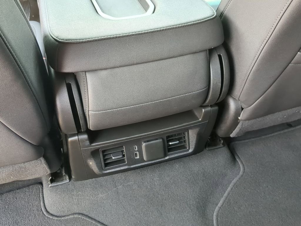 Used 2024 GMC Sierra 1500 SLT image 21